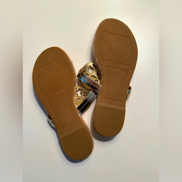 💛 Rare! Tory Burch Logo Metallic Gold Platinum Raffia Sandal Flip Flop 8 💛 - Picture 3 of 5